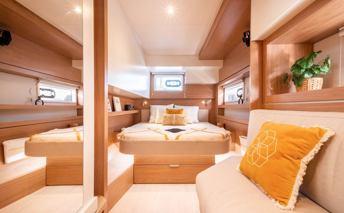 Private cabin aboard a BALI catamaran – MySailCruise